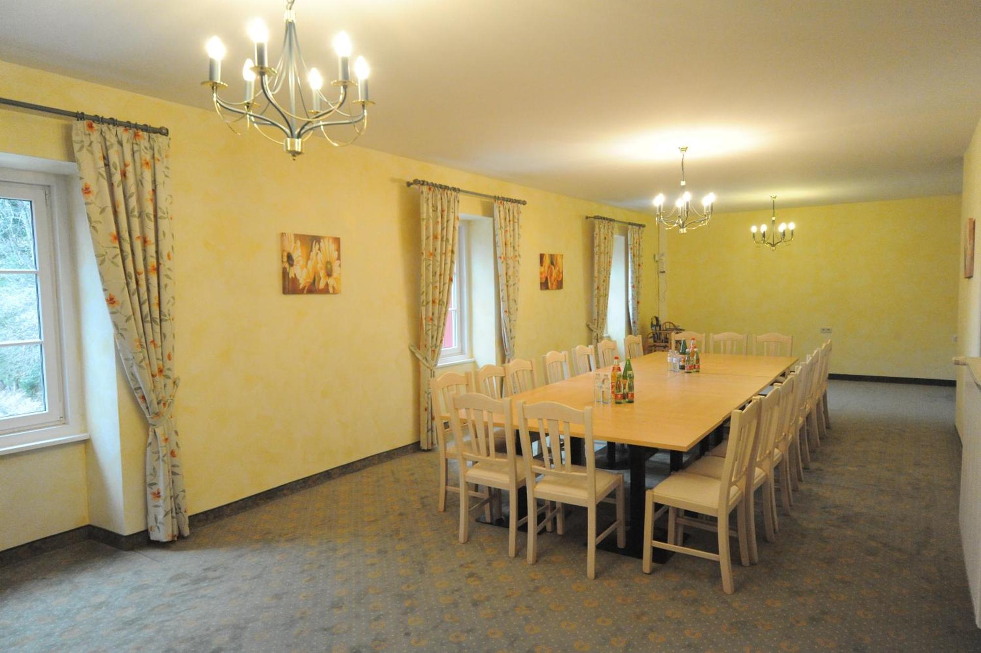 Gut Drasing Hotell Krumpendorf Exteriör bild